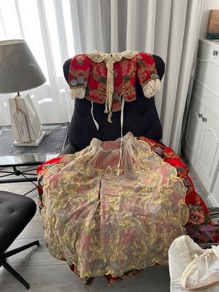 Traje de Fallera Rojo para niña 12 años