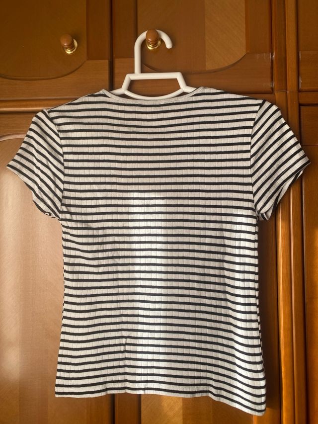 Camiseta Stradivarius Rayas Negra Blanca Talla XS