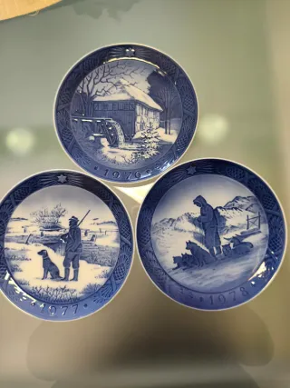 Piatti Natale Royal Copenaghen 1976-1978