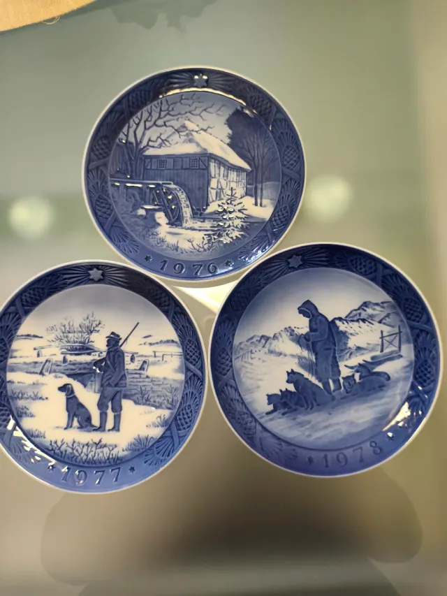 Piatti Natale Royal Copenaghen 1976-1978