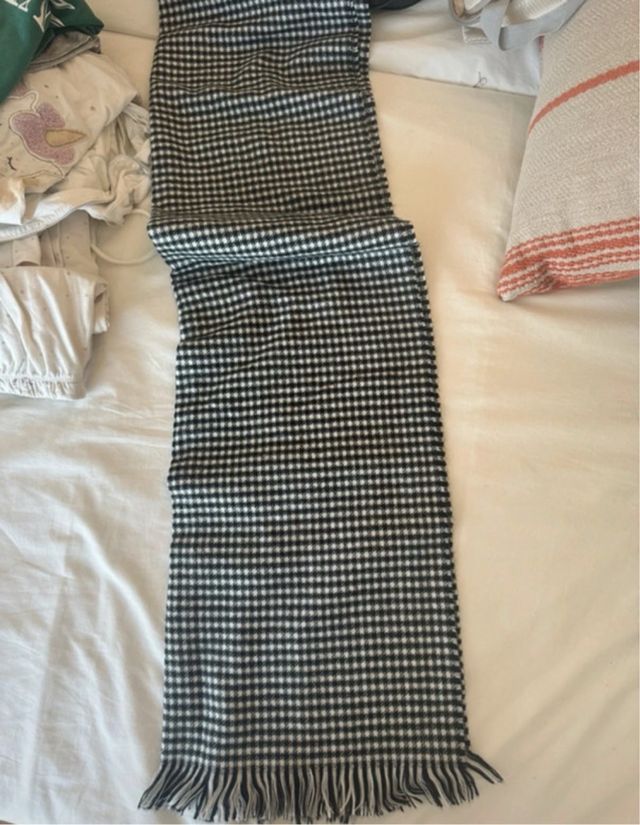 Bufanda Brownie cuadros blanco y negro