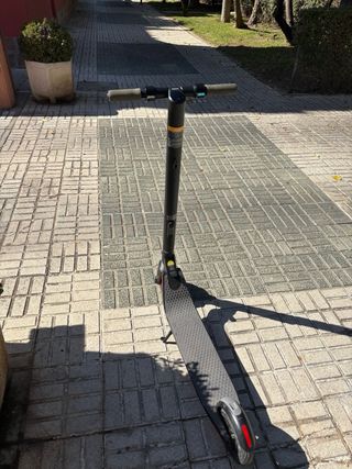 Patinete eléctrico Ninebot by Segway 2