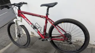Bicicleta Montaña BTT Roja