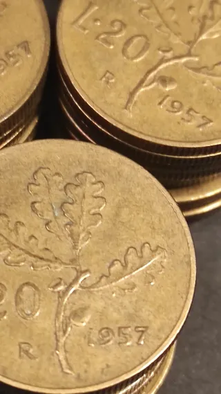 N. 70 Monete da 20 Lire italiane , anno 1957