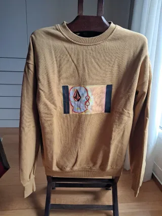 Sudadera Volcom marrón con estampado