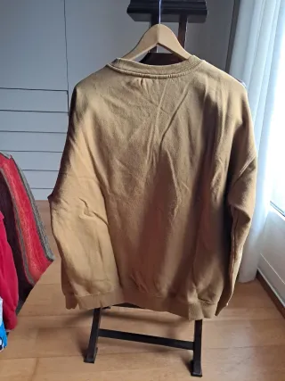 Sudadera Volcom marrón con estampado