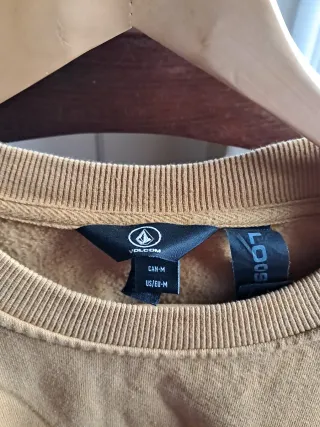 Sudadera Volcom marrón con estampado