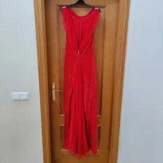 Vestido de invitada rojo