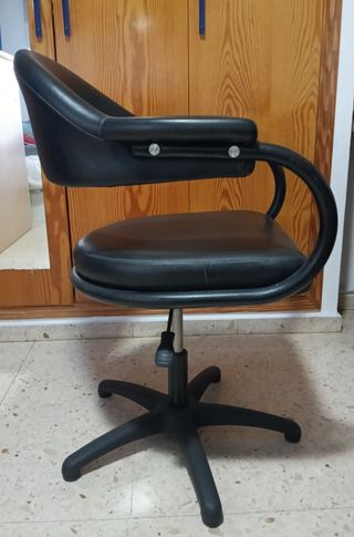 Lote Mobiliario Retro para Peluquería (1990-2000)