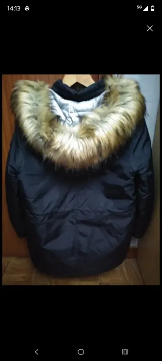 Abrigo de plumas negro