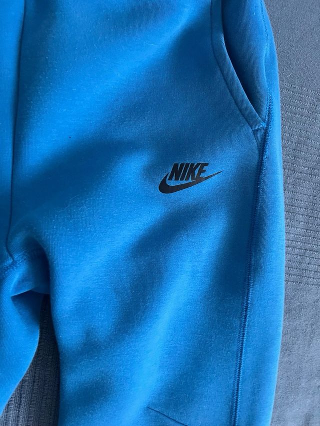 Conjunto Nike Tech Fleece Azul