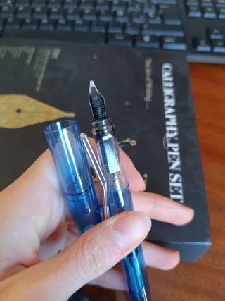 Set di 7 penne stilografiche colorate