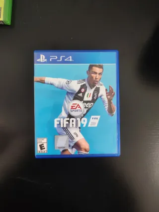 FIFA 19 PS4 (PlayStation 4)