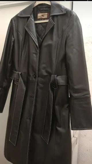 Abrigo de cuero legítimo negro