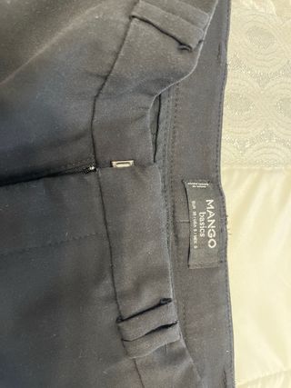 Pantalón vestir Mango tobillero negro