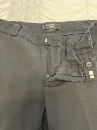 Pantalón vestir Mango tobillero negro