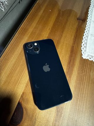 iPhone 13 128GB Medianoche