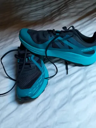 Salomon Trail Talla 42 Negro/Turquesa