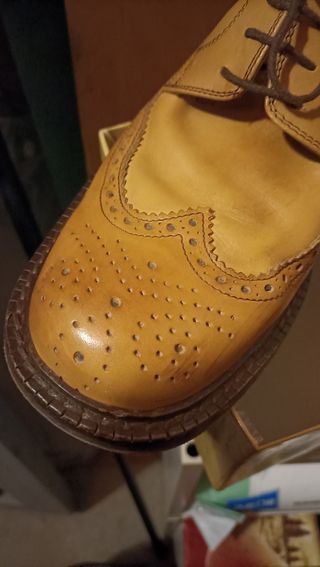 Scarpe uomo in cuoio lavorazione artigianale