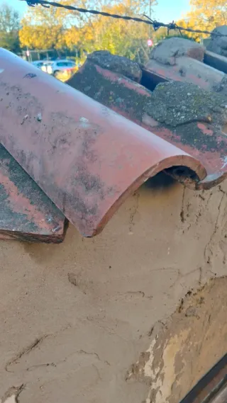 Tejas árabes antiguas (No son las de la foto)