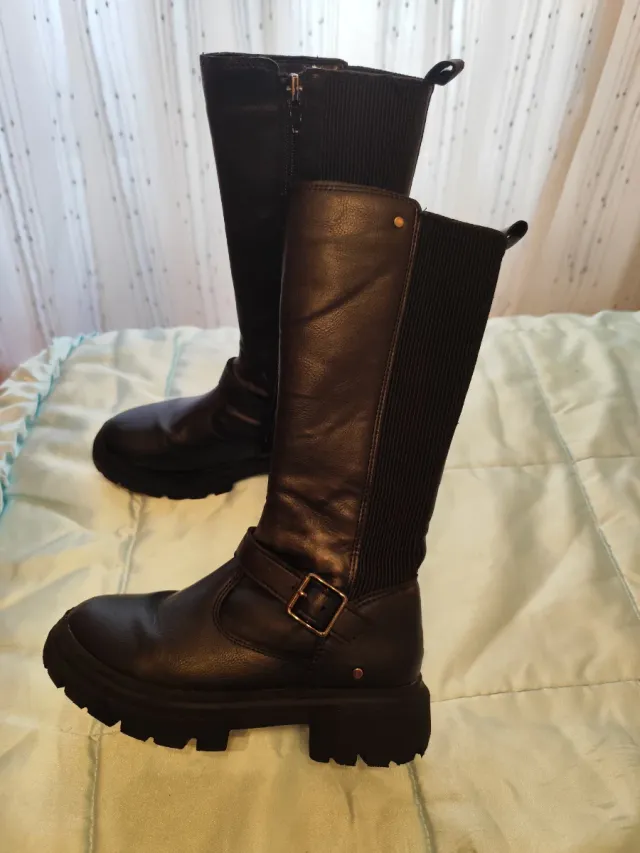 Stivali in pelle da bambina n. 31