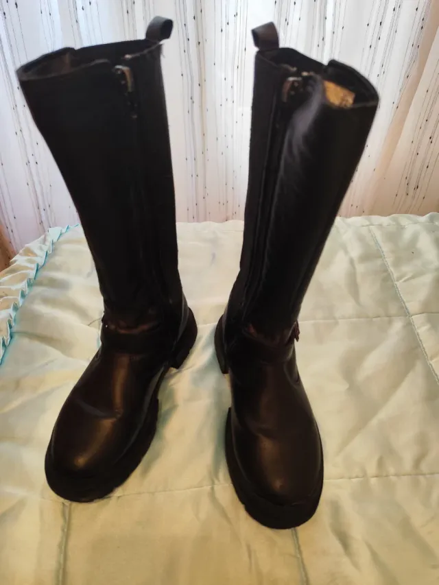 Stivali in pelle da bambina n. 31