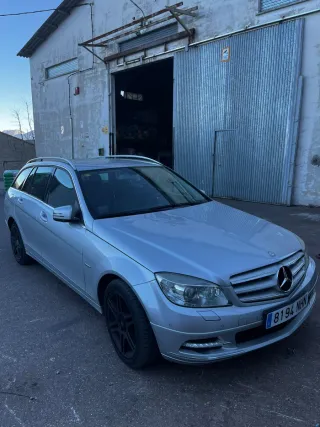 Mercedes-Benz Clase C 2010
