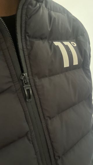 Chaquetón 11 Degrees en perfecto estado