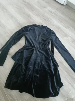 Vestido negro de terciopelo
