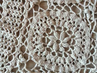 Tovaglia rotonda uncinetto beige