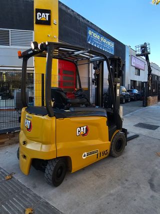 Carretilla elevadora CAT EP25CN 2017