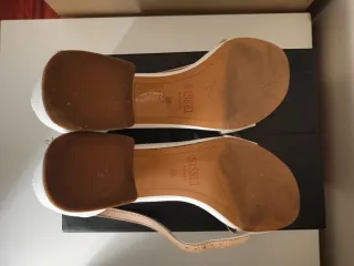 Sandalias blancos tacón ancho talla 39