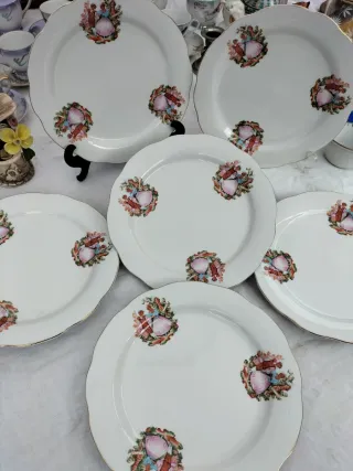 Antichi piatti di porcellana cinese