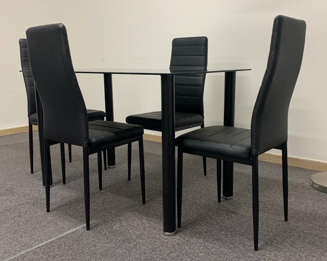 Juego Comedor 4 Sillas Negro