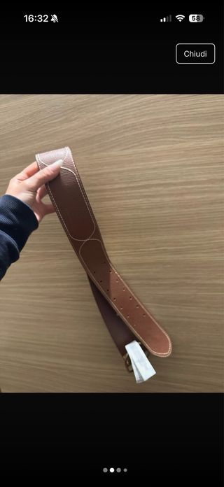 Cintura marrone Stradivarius