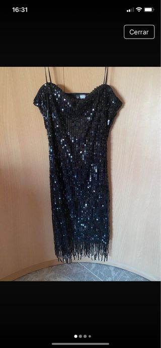 Vestido negro lentejuelas flecos