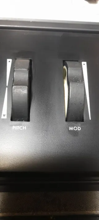 Moog Sub Phatty y Pedal Expresión EP3