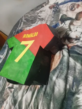 Caja CR7 hecha a mano