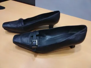 Zapatos Arche tacón bajo negros