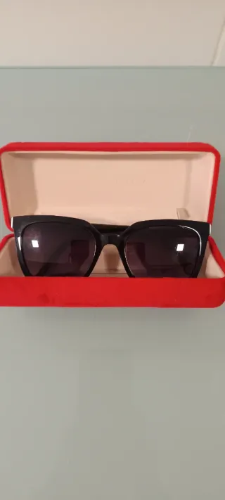 Gafas de sol Carolina Herrera originales nuevas
