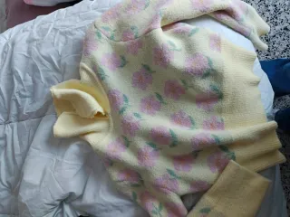 Jersey ZARA flores rosa y amarillo