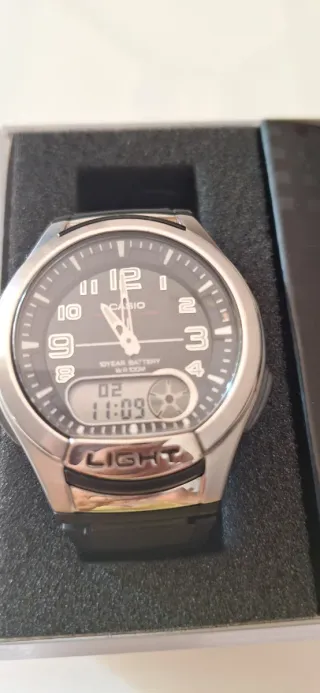 Reloj Casio Analógico Digital Plata Negro