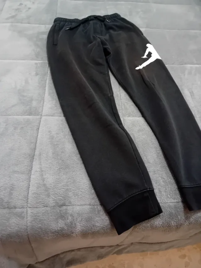 Pantalón chándal Jordan negro