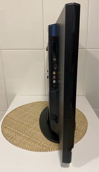 TV y Monitor PC Grundig Visión 2 22-2830 T (2009)