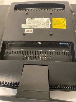 TV y Monitor PC Grundig Visión 2 22-2830 T (2009)