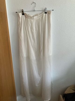 Falda larga blanca