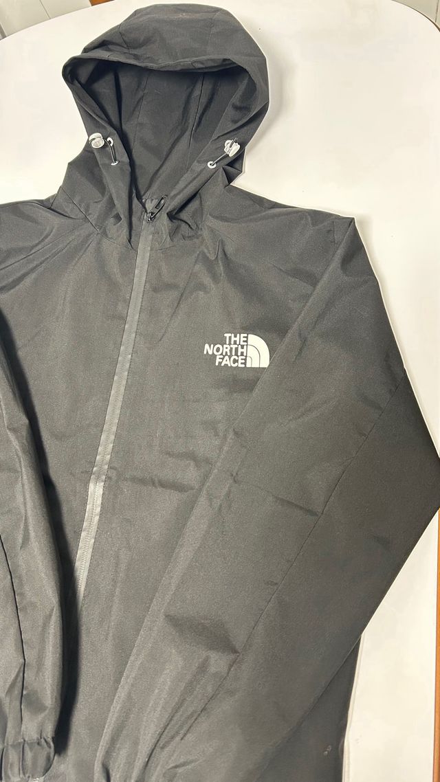 Cortavientos The North Face Negro