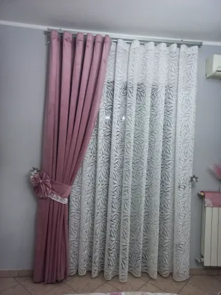 Tenda con mantovana e tris centri