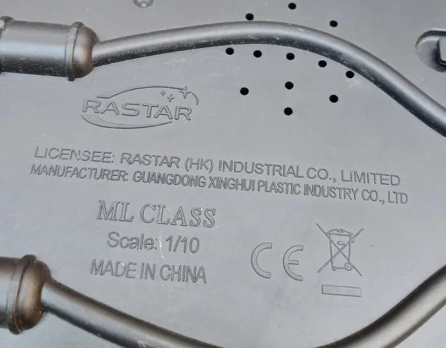 Coche teledirigido Mercedes