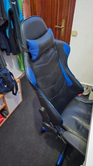 Silla Gaming Negra y Azul